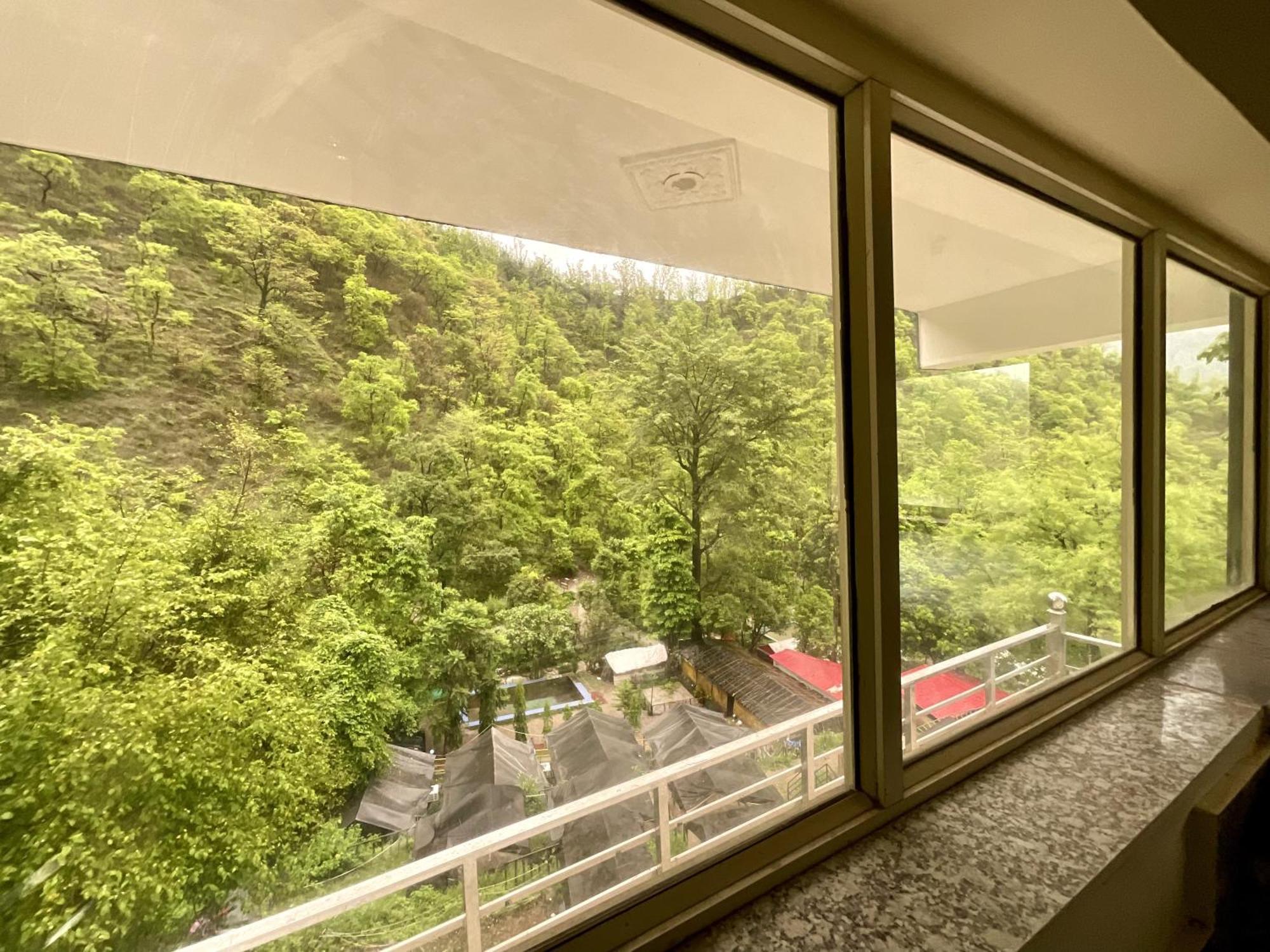 Rudram Aura X One Light Stays Rishikesh Exterior photo