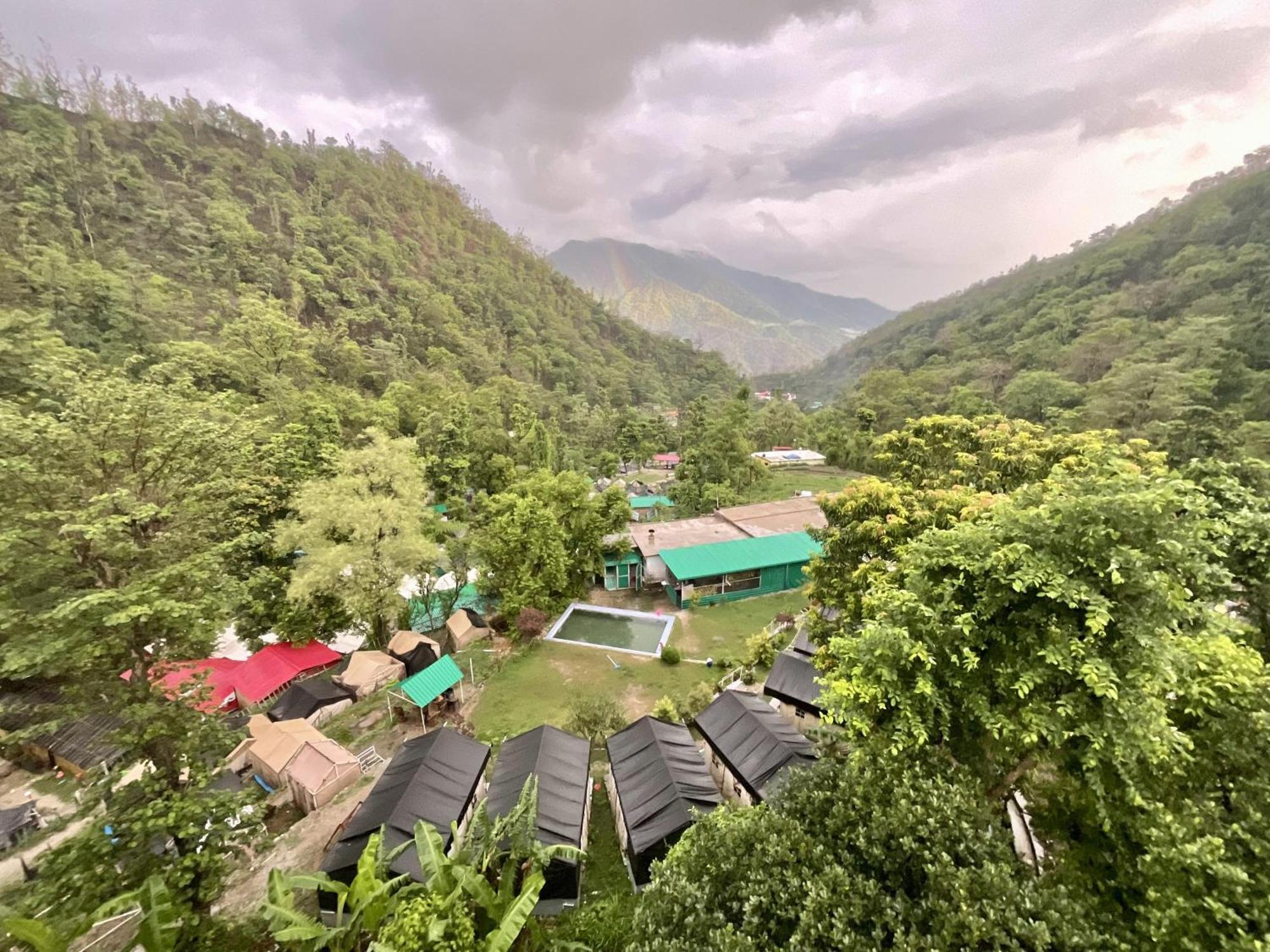 Rudram Aura X One Light Stays Rishikesh Exterior photo