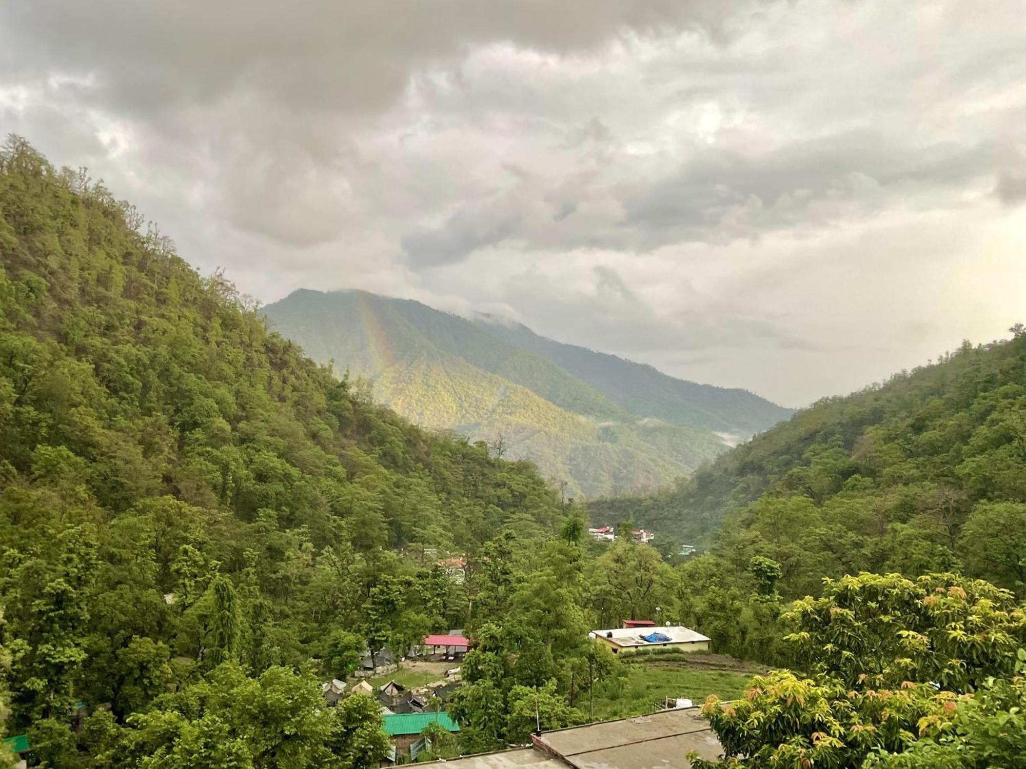Rudram Aura X One Light Stays Rishikesh Exterior photo