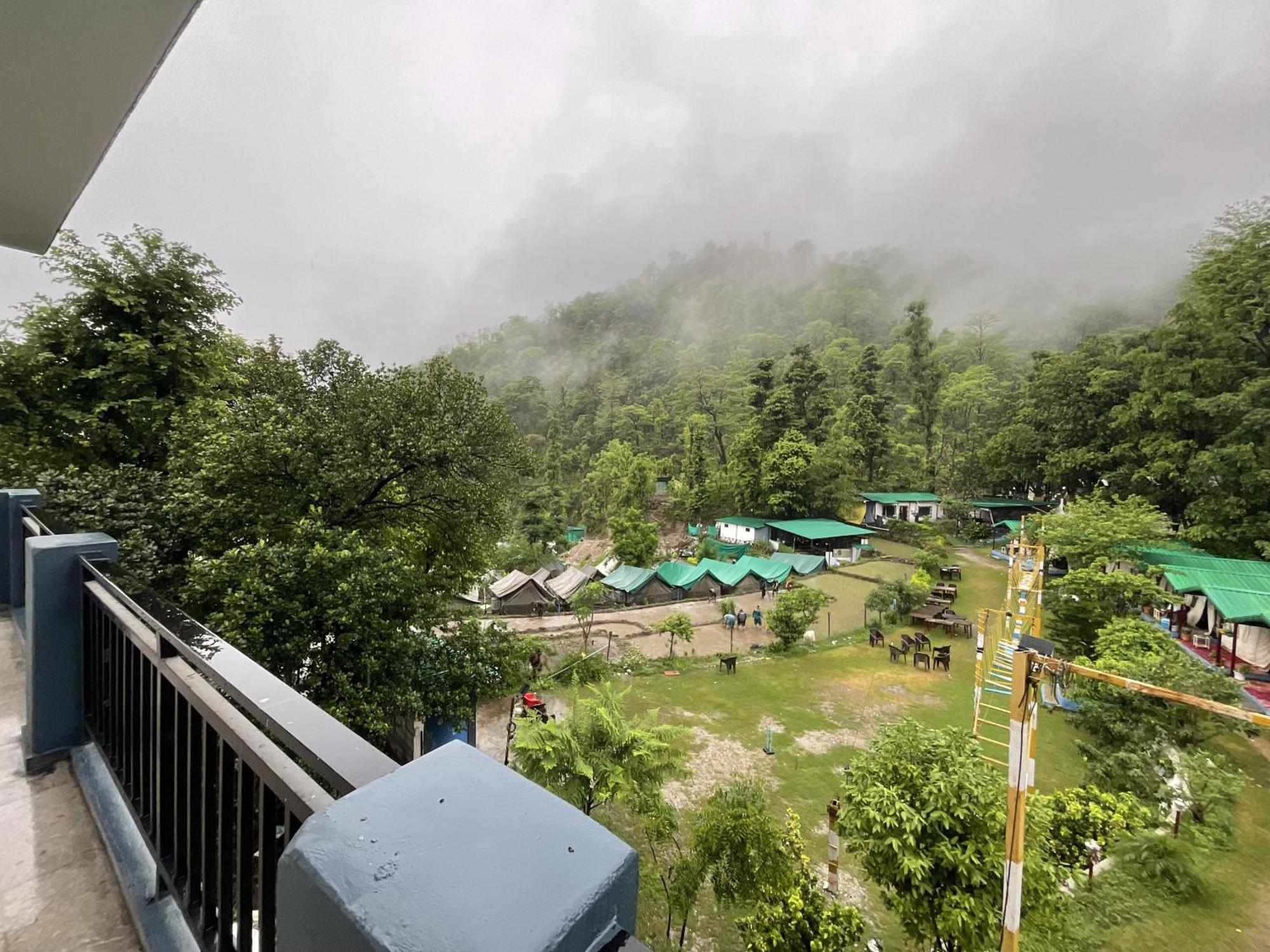 Rudram Aura X One Light Stays Rishikesh Exterior photo