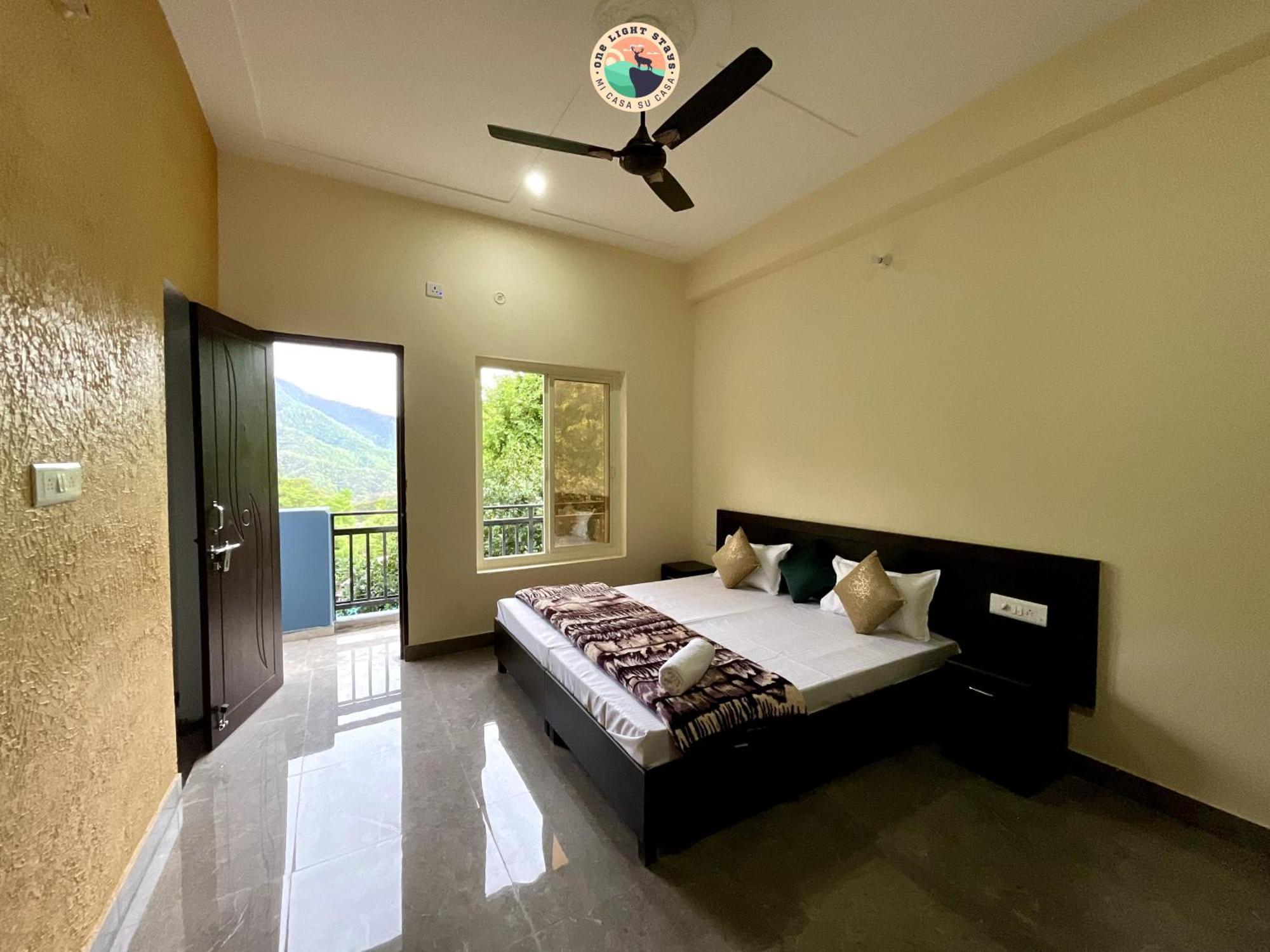 Rudram Aura X One Light Stays Rishikesh Exterior photo