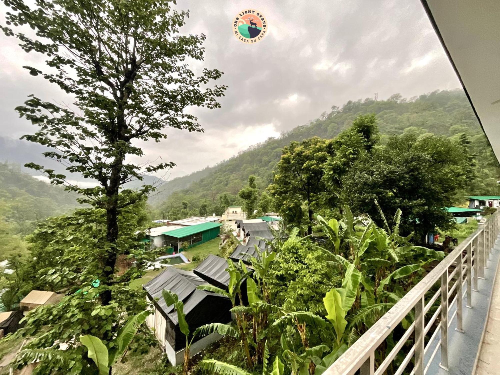 Rudram Aura X One Light Stays Rishikesh Exterior photo