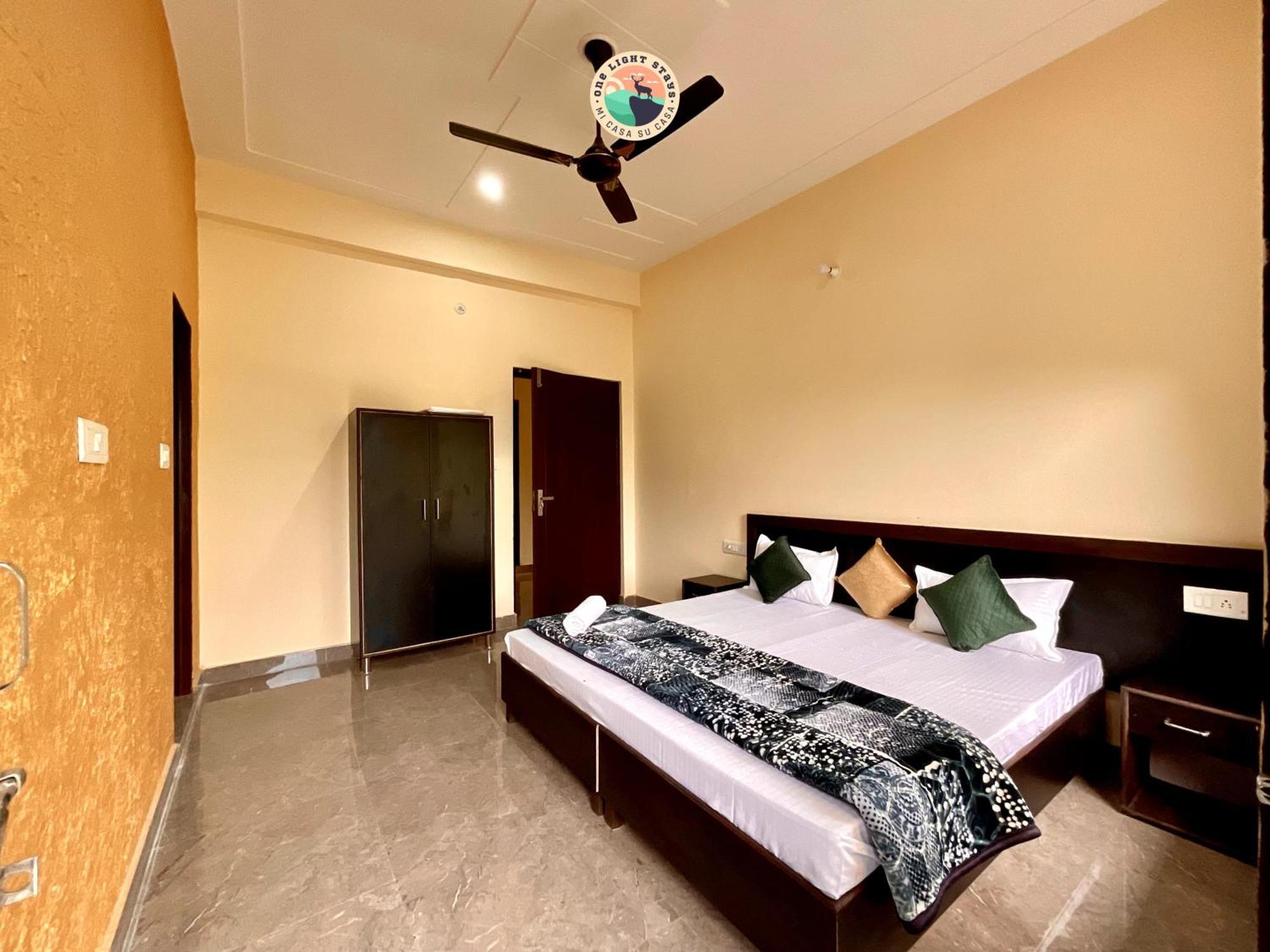 Rudram Aura X One Light Stays Rishikesh Exterior photo