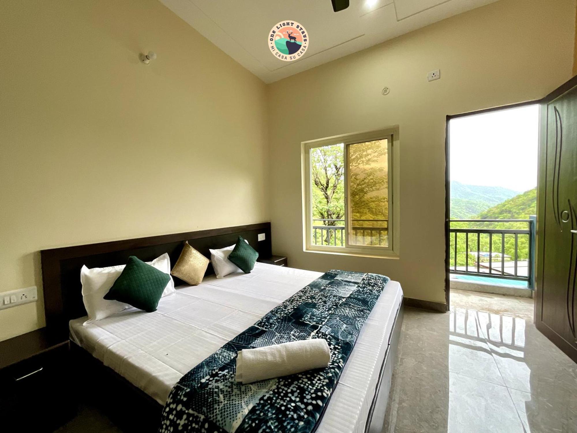 Rudram Aura X One Light Stays Rishikesh Exterior photo